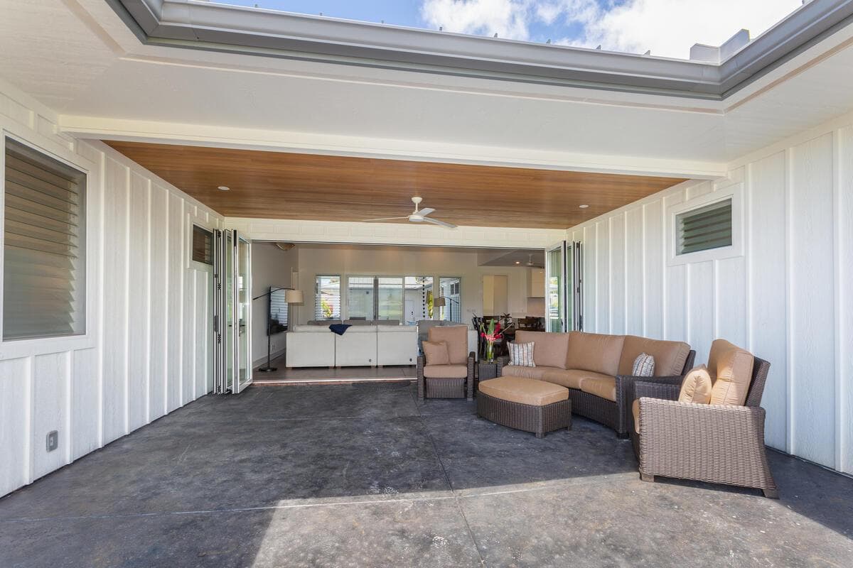 Home in Princeville · ★5.0 · 5 bedrooms · 5 beds · 5 shared baths - Photo 5