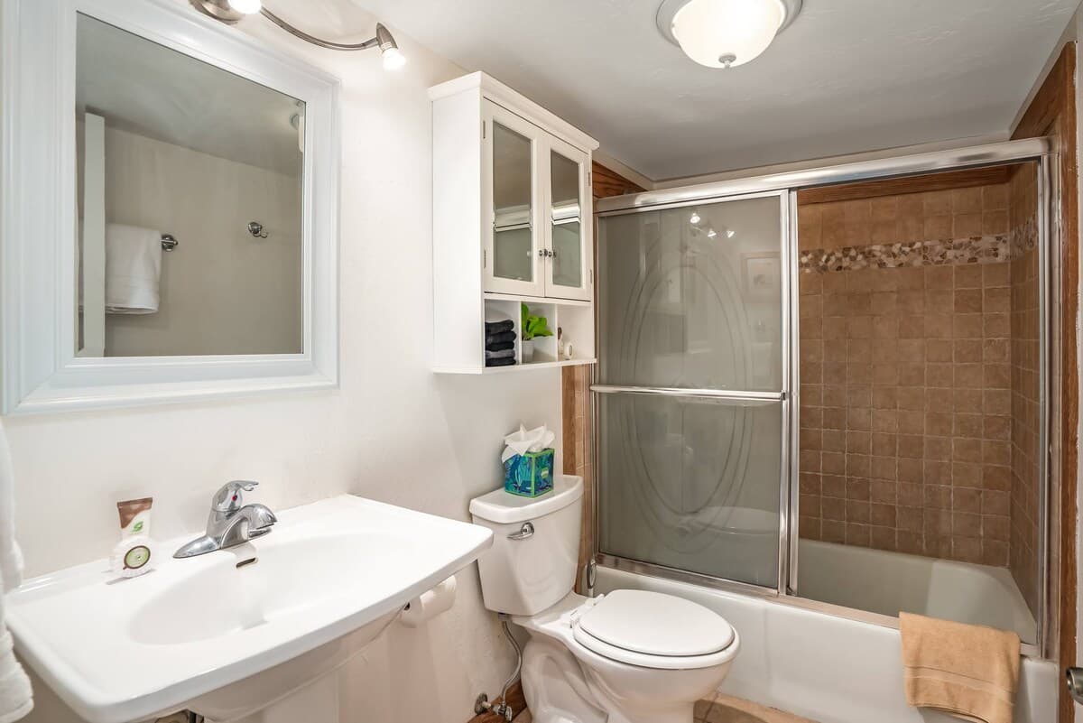 Condo in Wailuku · ★4.78 · 2 bedrooms · 3 beds · 2 shared baths - Photo 3