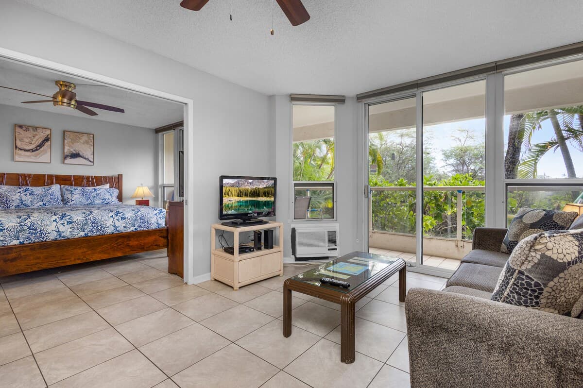 Condo in Kihei · ★4.91 · 1 bedroom · 2 beds · 1 bath - Photo 3