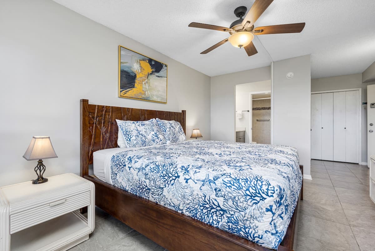 Beautiful Modern Remodeled Maui Banyan Studio - Photo 2