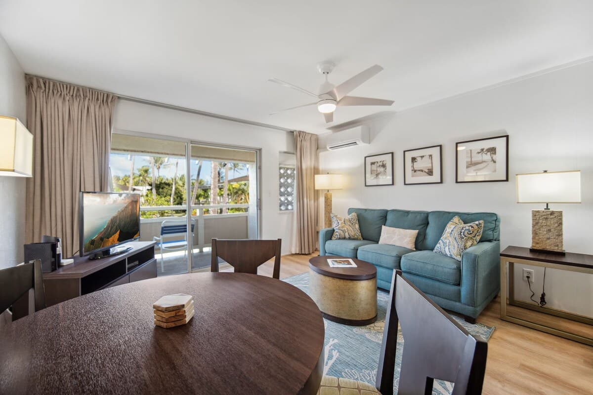 Condo in Kapaa · ★4.8 · 1 bedroom · 2 beds · 1 shared bath - Photo 4