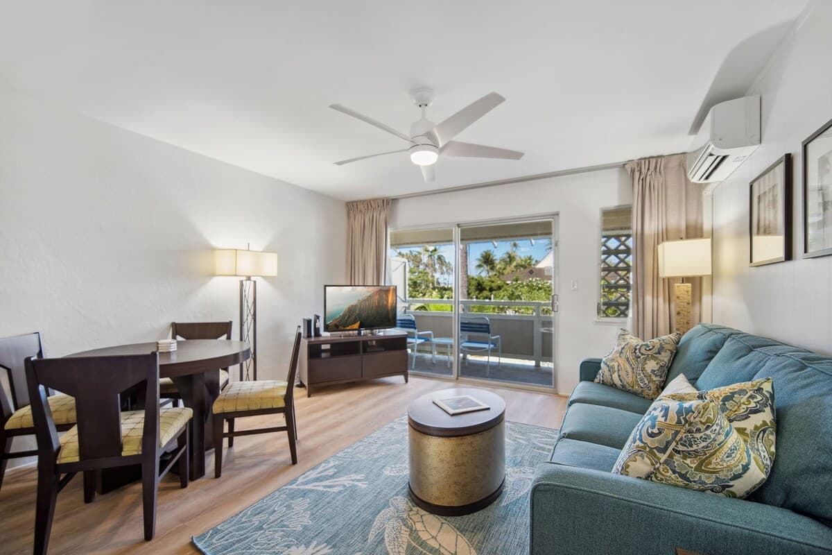 Condo in Kapaa · ★4.8 · 1 bedroom · 2 beds · 1 shared bath - Photo 2