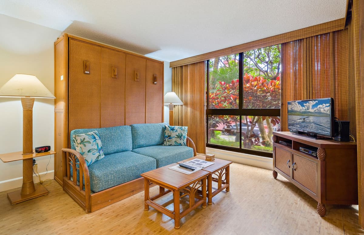Studio w/ Balcony & Full Kitchen | Access to Pool - Photo 1