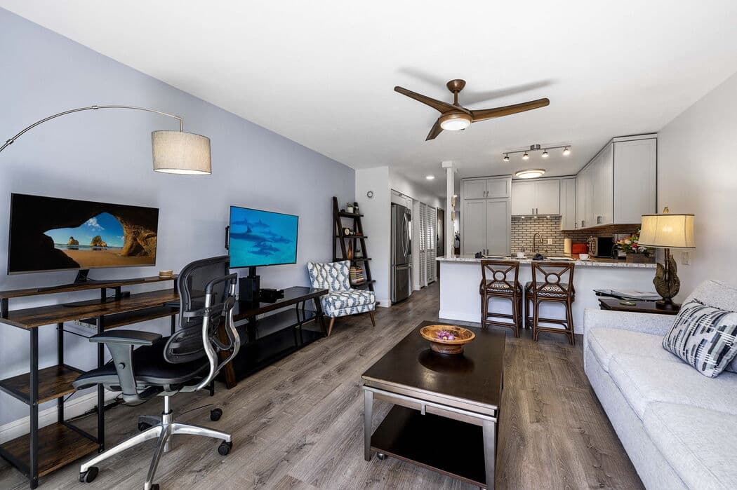 Condo in Kailua-Kona · ★4.83 · 1 bedroom · 1 bed · 1 bath - Photo 3