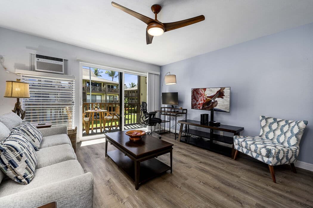 Condo in Kailua-Kona · ★4.83 · 1 bedroom · 1 bed · 1 bath - Photo 2