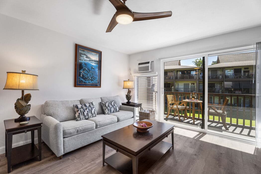 Condo in Kailua-Kona · ★4.83 · 1 bedroom · 1 bed · 1 bath - Photo 1