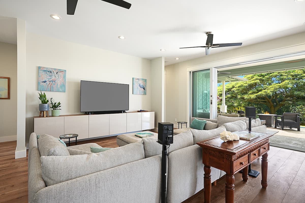 Home in Koloa · ★5.0 · 5 bedrooms · 5 beds · 5 baths - Photo 3