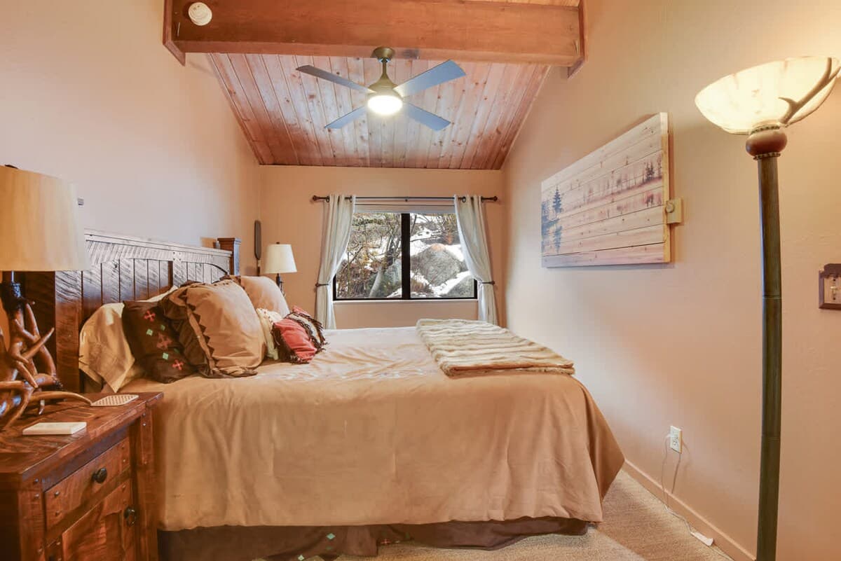 Riverfront Townhouse, 5 Min to Palisades - Photo 3