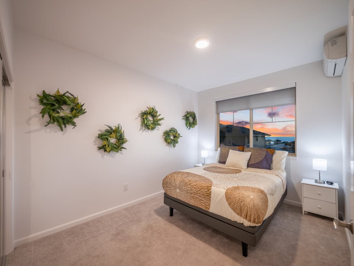 Home in Makaha Valley · ★4.98 · 3 bedrooms · 5 beds · 2.5 private baths - Photo 2