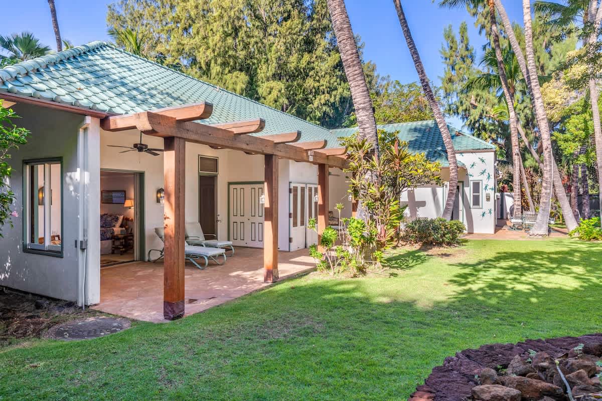 Home in Waimea · ★5.0 · 4 bedrooms · 5 beds · 4 baths - Photo 3