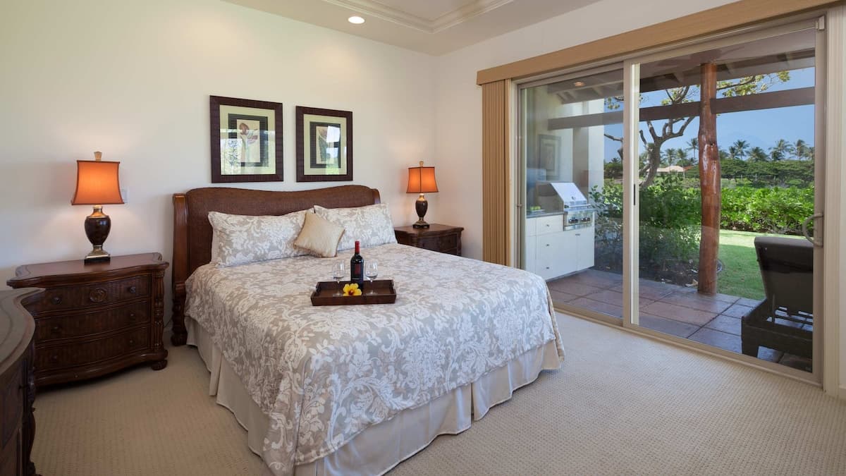 Condo in Waimea · ★5.0 · 3 bedrooms · 4 beds · 2 baths - Photo 1