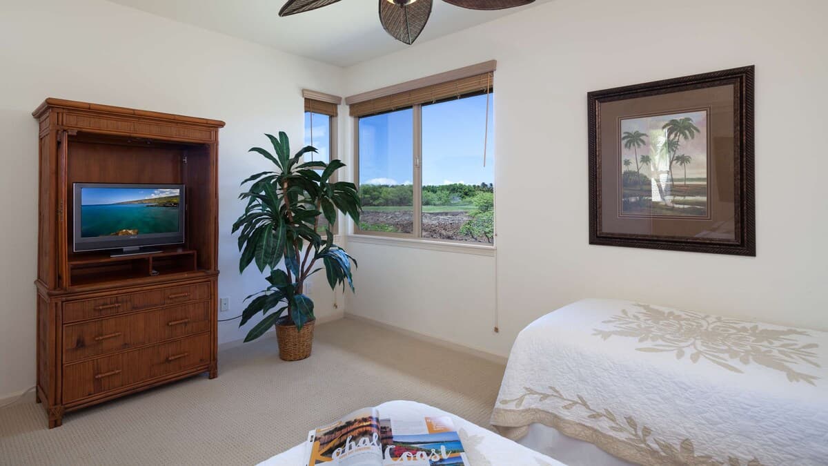 Condo in Waimea · ★5.0 · 3 bedrooms · 4 beds · 2 baths - Photo 5