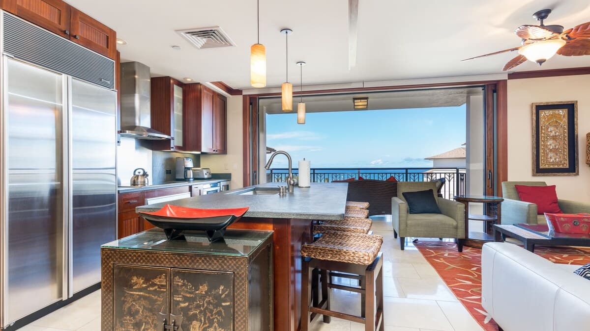 Condo in Kapolei · ★5.0 · 3 bedrooms · 4 beds · 2.5 shared baths - Photo 5