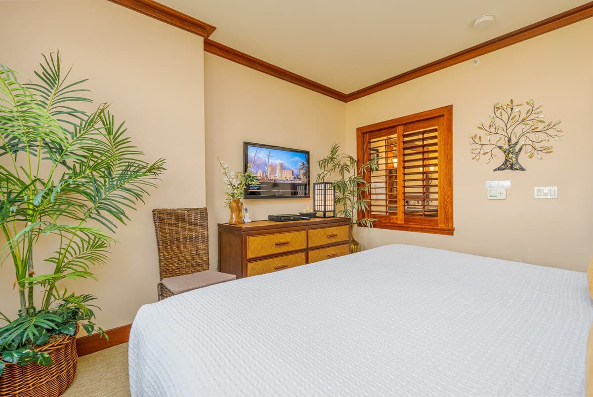 Condo in Kapolei · ★4.93 · 2 bedrooms · 3 beds · 2 shared baths - Photo 3