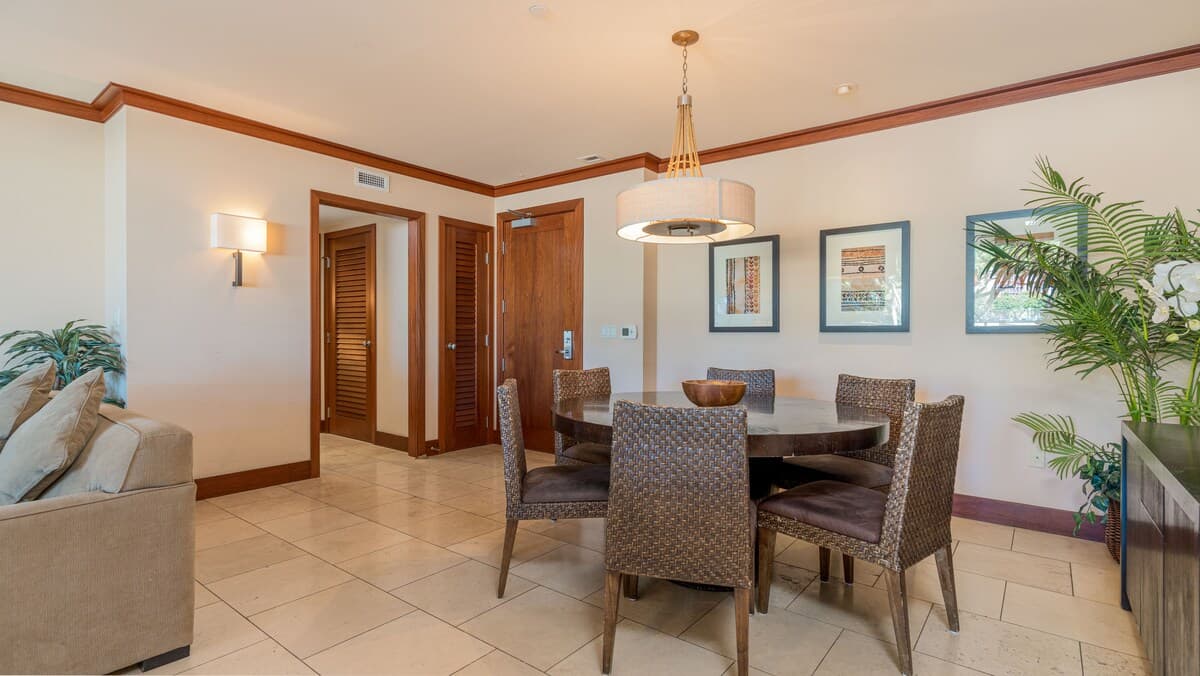 Condo in Kapolei · ★4.92 · 2 bedrooms · 3 beds · 2 shared baths - Photo 4