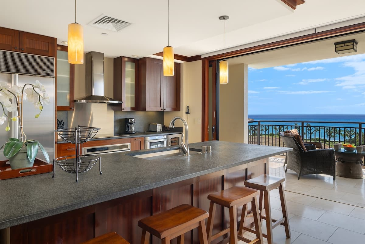 Condo in Kapolei · ★5.0 · 2 bedrooms · 3 beds · 2 shared baths - Photo 4