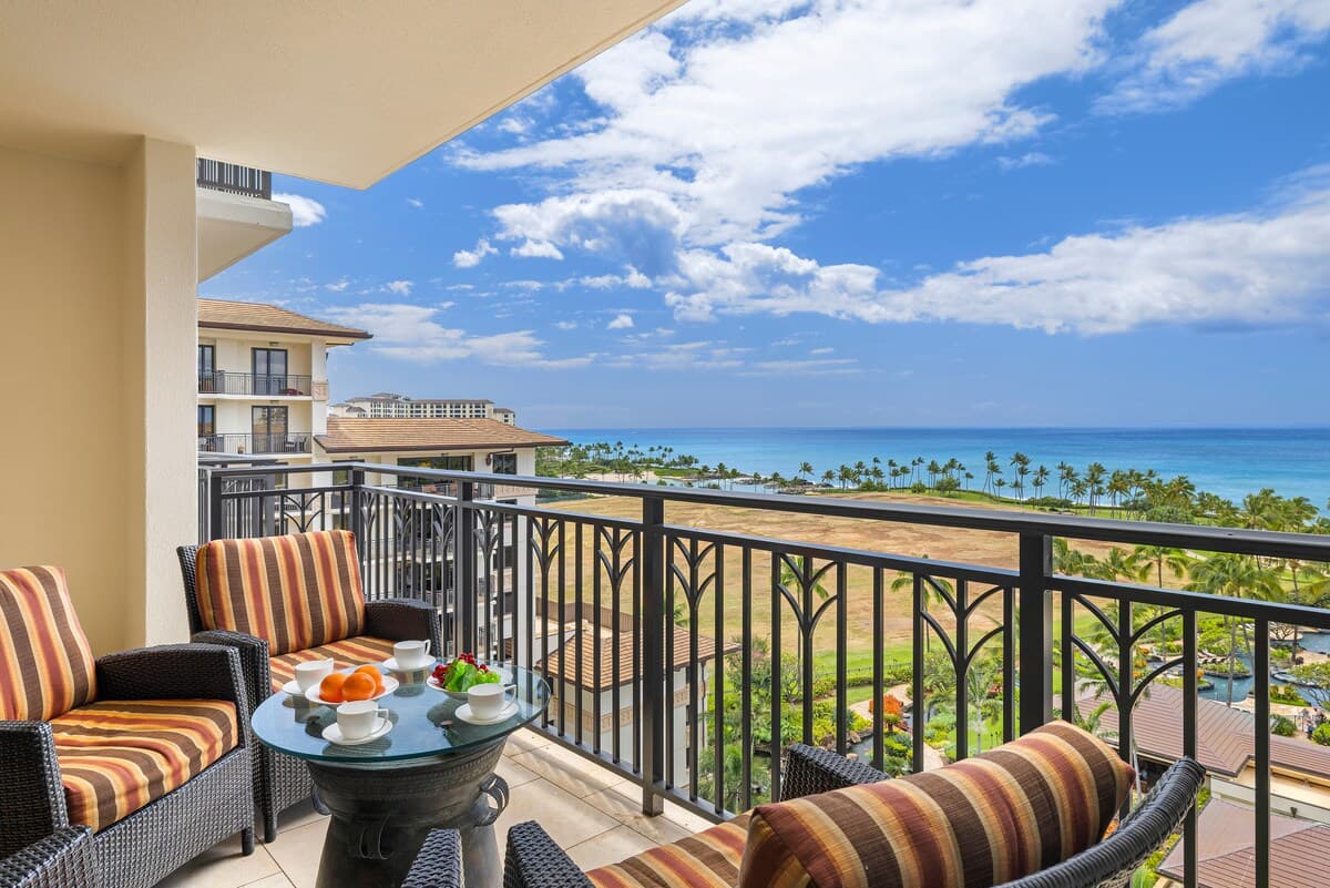 Condo in Kapolei · ★5.0 · 2 bedrooms · 3 beds · 2 private baths - Photo 5