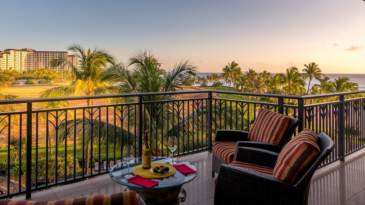 Condo in Kapolei · ★5.0 · 2 bedrooms · 3 beds · 2 shared baths - Photo 1