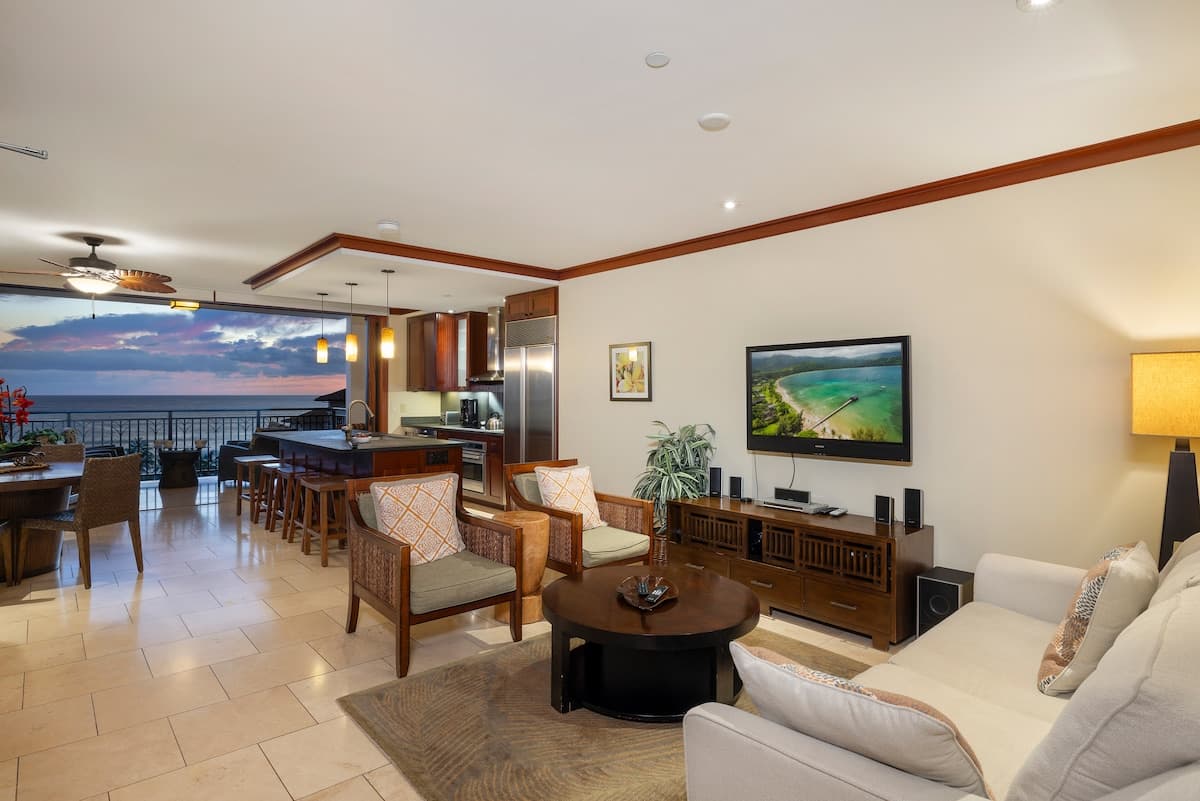 Condo in Kapolei · ★5.0 · 2 bedrooms · 3 beds · 2 shared baths - Photo 2