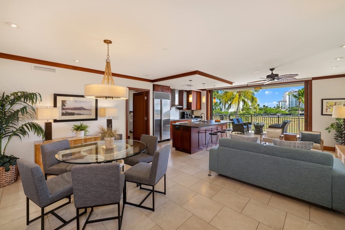 Condo in Kapolei · ★4.73 · 3 bedrooms · 4 beds · 3 shared baths - Photo 2