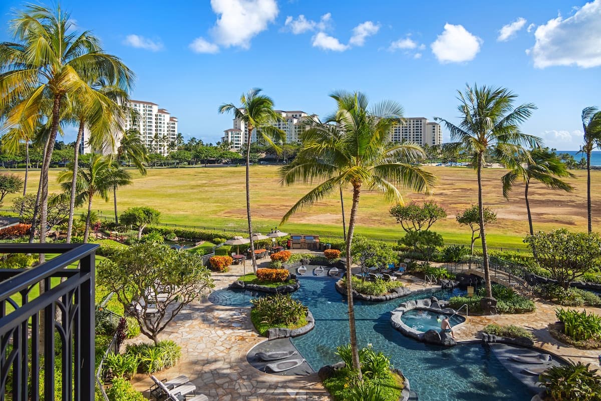 Condo in Kapolei · ★4.73 · 3 bedrooms · 4 beds · 3 shared baths - Photo 5