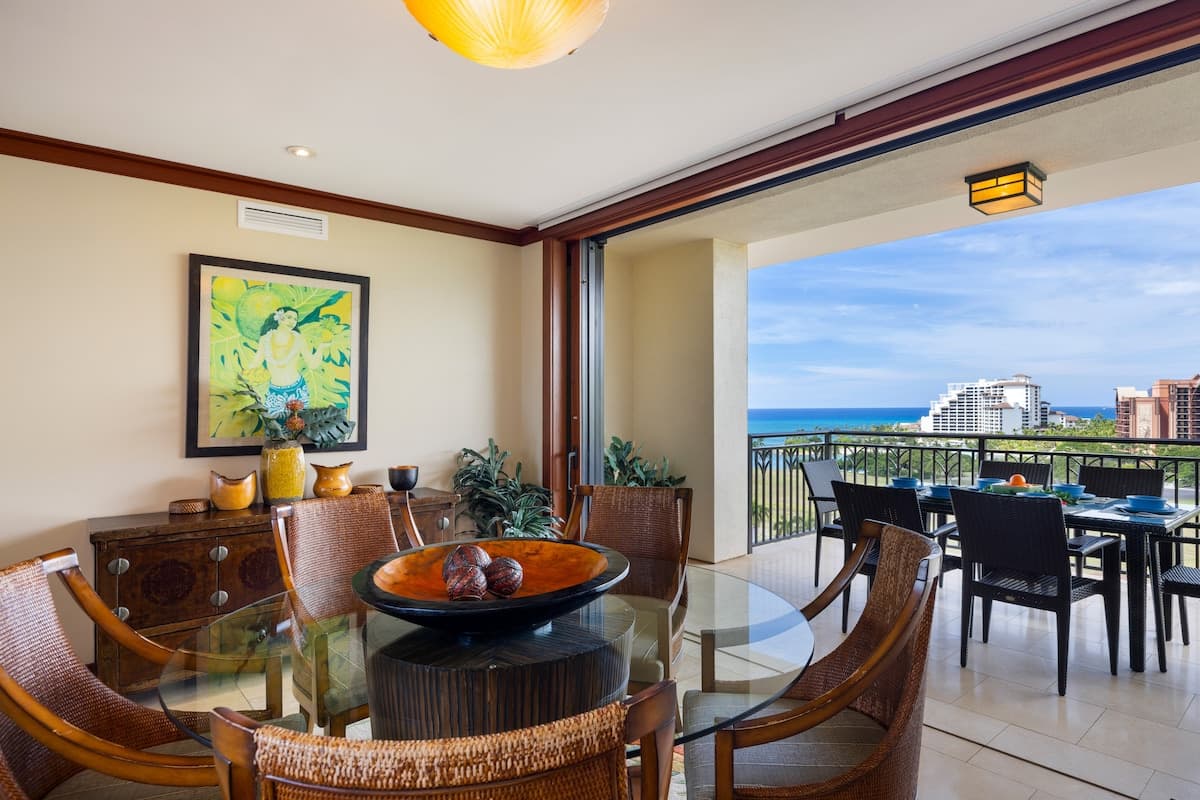 Condo in Kapolei · ★4.8 · 3 bedrooms · 4 beds · 3 shared baths - Photo 4