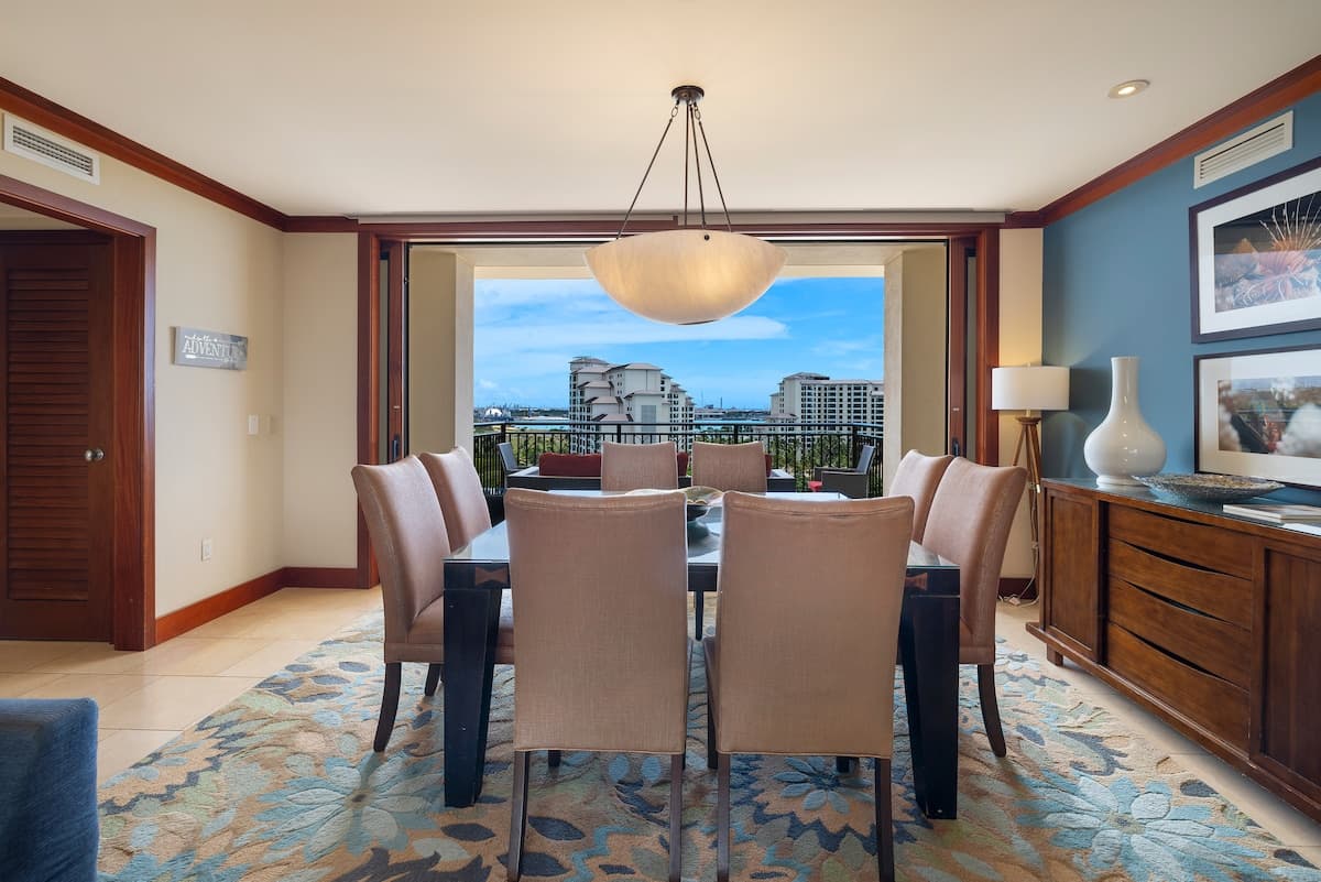 Condo in Kapolei · ★5.0 · 3 bedrooms · 4 beds · 3 shared baths - Photo 4
