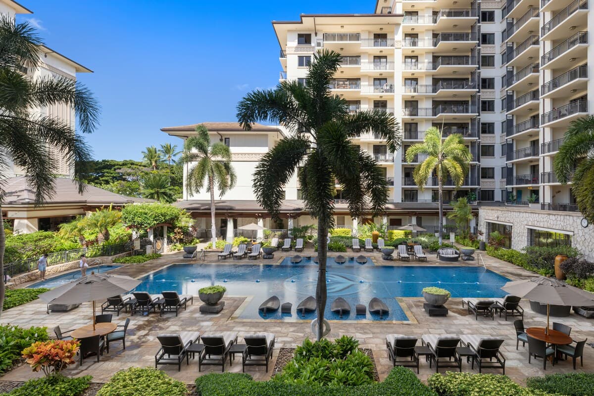 Condo in Kapolei · ★4.96 · 2 bedrooms · 3 beds · 2 shared baths - Photo 2