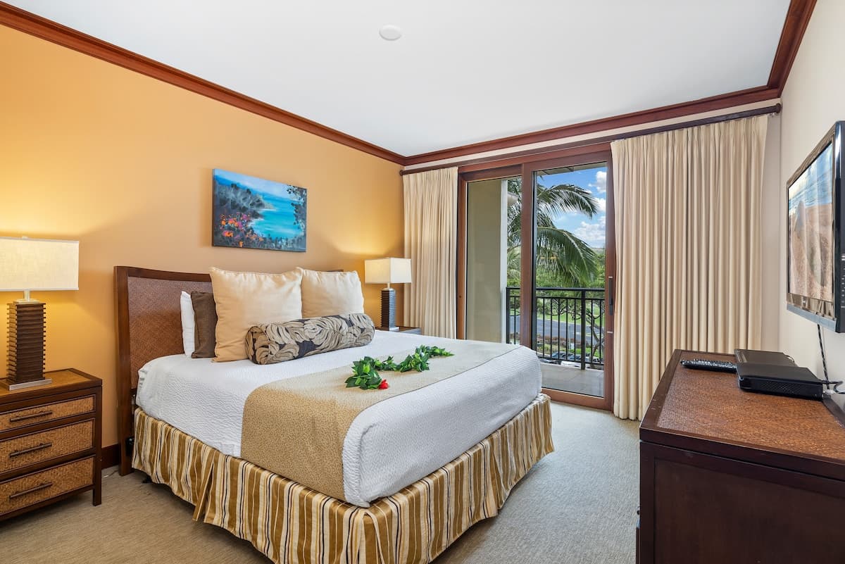 Condo in Kapolei · ★5.0 · 3 bedrooms · 4 beds · 2.5 shared baths - Photo 3