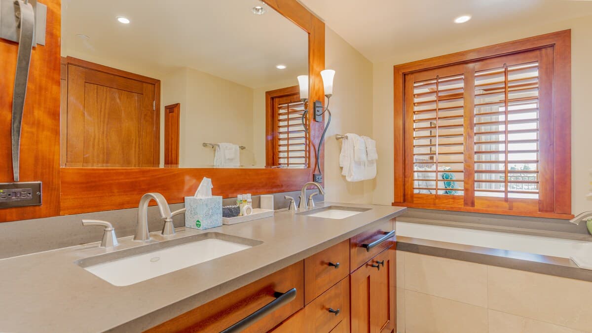 Condo in Kapolei · ★4.92 · 2 bedrooms · 3 beds · 2 shared baths - Photo 3