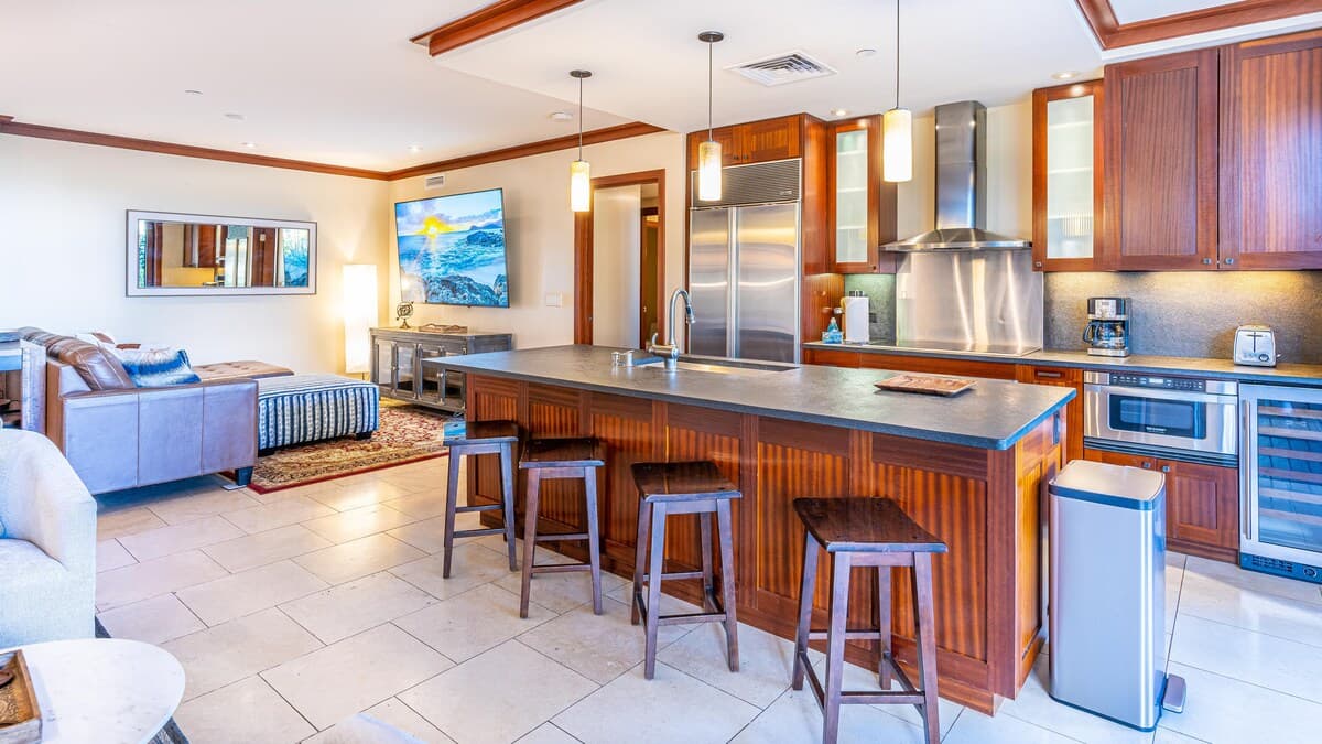 Condo in Kapolei · ★5.0 · 2 bedrooms · 3 beds · 2 shared baths - Photo 3