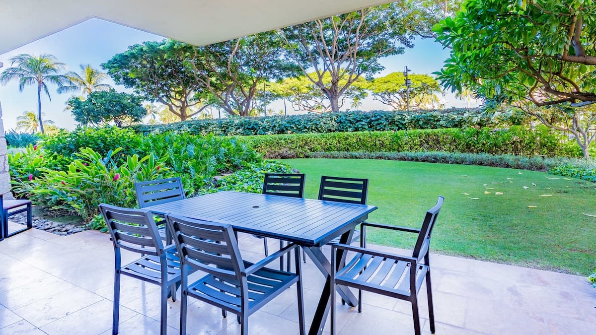 Condo in Kapolei · ★5.0 · 2 bedrooms · 3 beds · 2 shared baths - Photo 1
