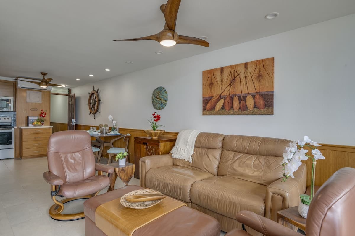 Condo in Kihei · ★4.88 · 2 bedrooms · 2 beds · 2 baths - Photo 5