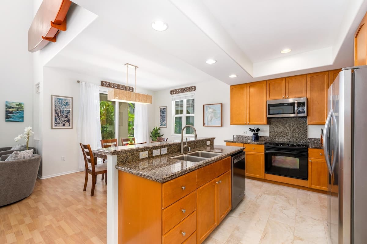 Townhouse in Waikoloa Village · ★4.92 · 2 bedrooms · 2 beds · 2 baths - Photo 5