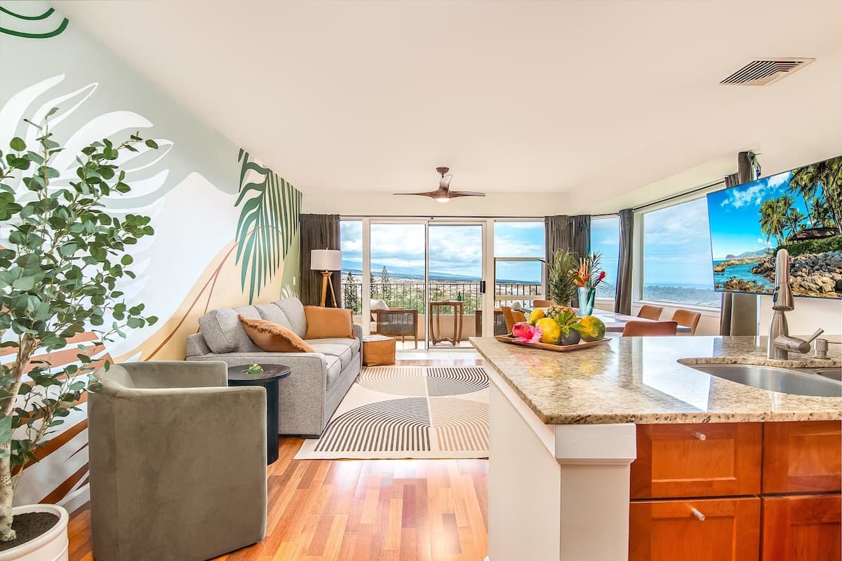 Upgraded 3 bed w/Ocean View, Pool, Hot tub, 2*King - Photo 2