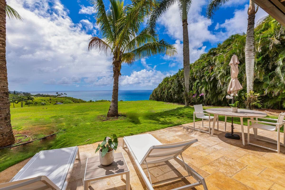 Home in Kilauea · ★4.76 · 1 bedroom · 1 bed · 1 bath - Photo 1