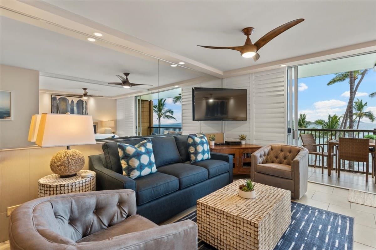 Condo in Kihei · ★4.88 · 2 bedrooms · 3 beds · 2 baths - Photo 3