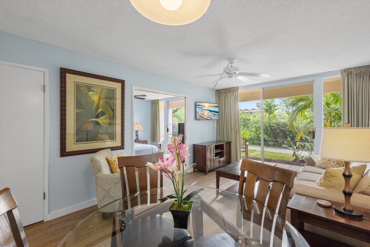 Condo in Kihei · ★4.63 · 1 bedroom · 2 beds · 2 shared baths - Photo 3