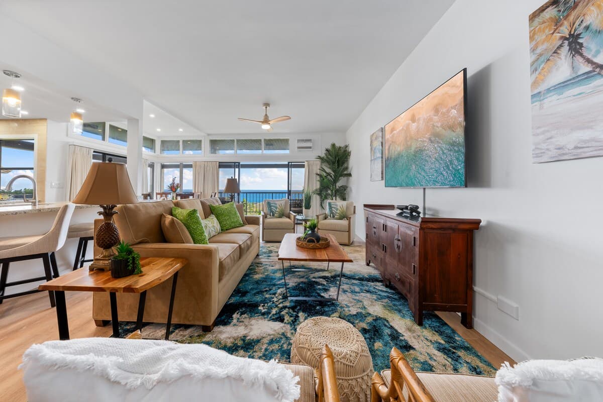 Condo in Lahaina · ★4.89 · 2 bedrooms · 4 beds · 3 baths - Photo 1