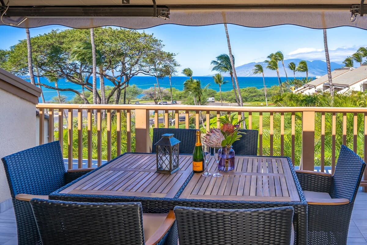 Condo in Kihei · ★4.95 · 2 bedrooms · 3 beds · 2 baths - Photo 5