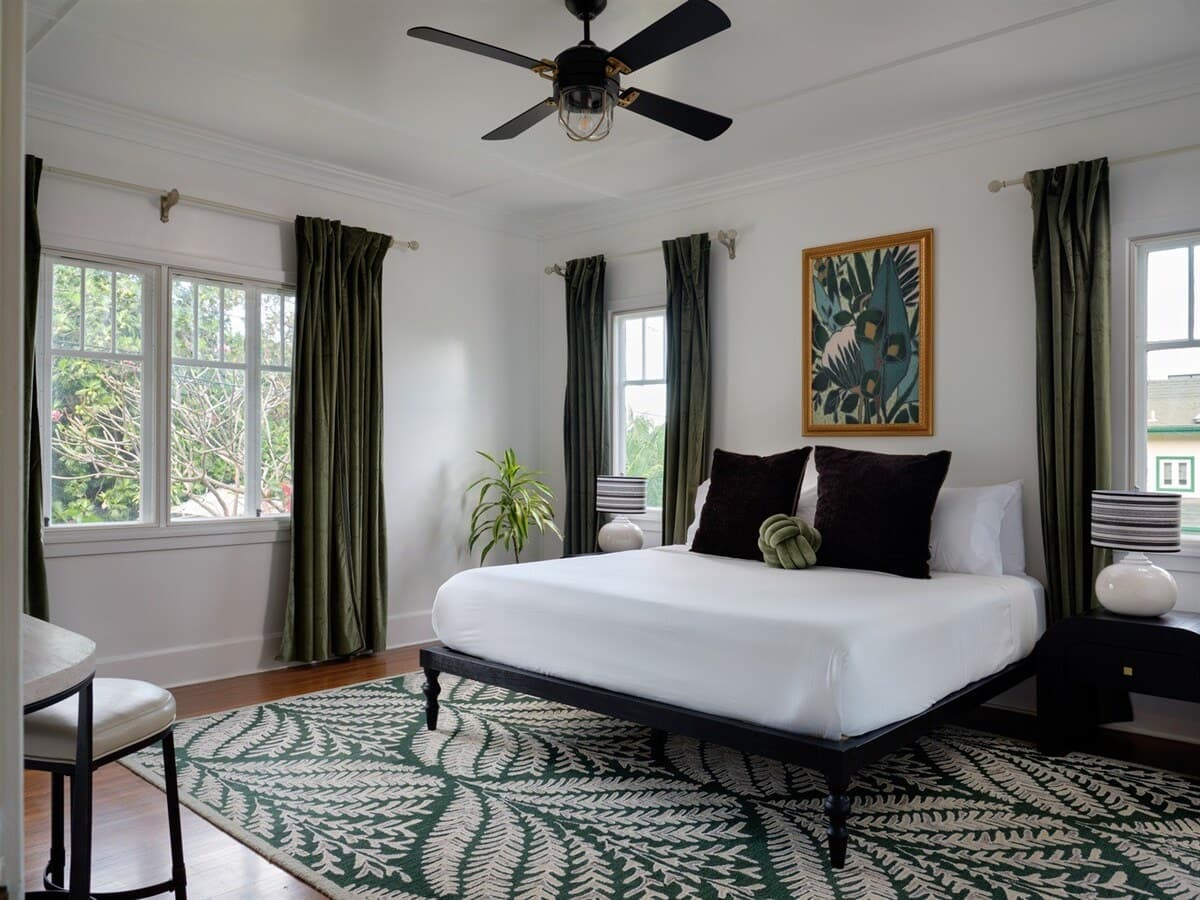 Home in Wailuku · ★4.97 · 1 bedroom · 1 bed · 1 bath - Photo 1