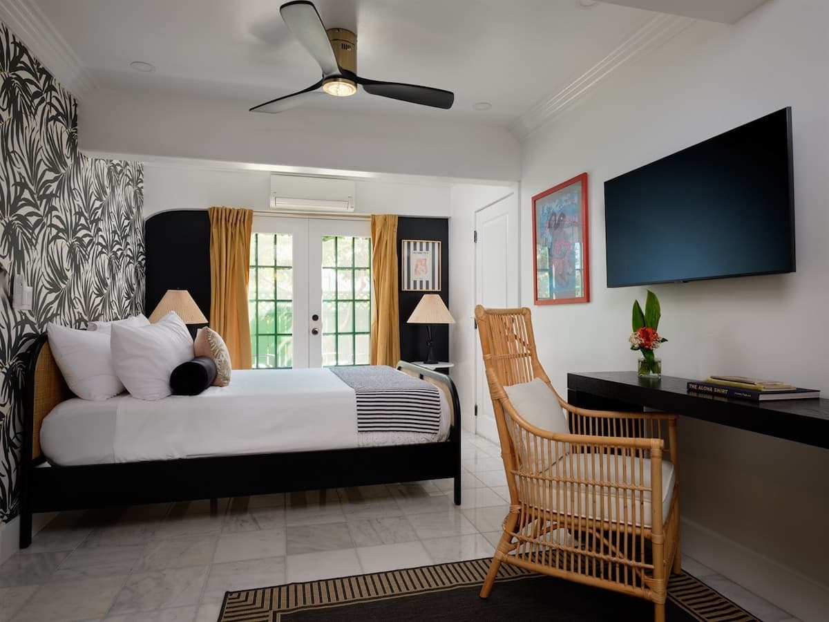 Home in Wailuku · ★5.0 · 1 bedroom · 1 bath - Photo 1