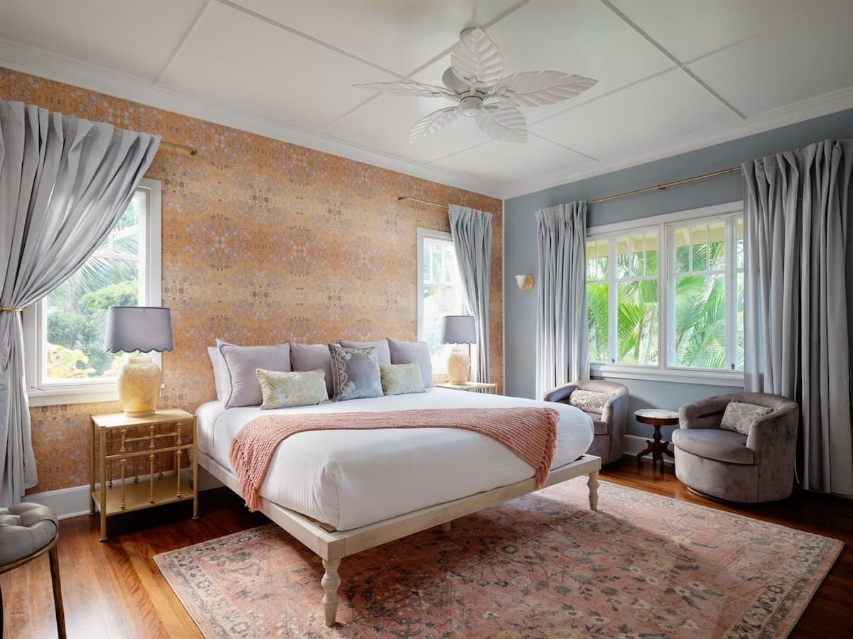 Home in Wailuku · ★5.0 · 1 bedroom · 1 bed · 1 bath - Photo 1