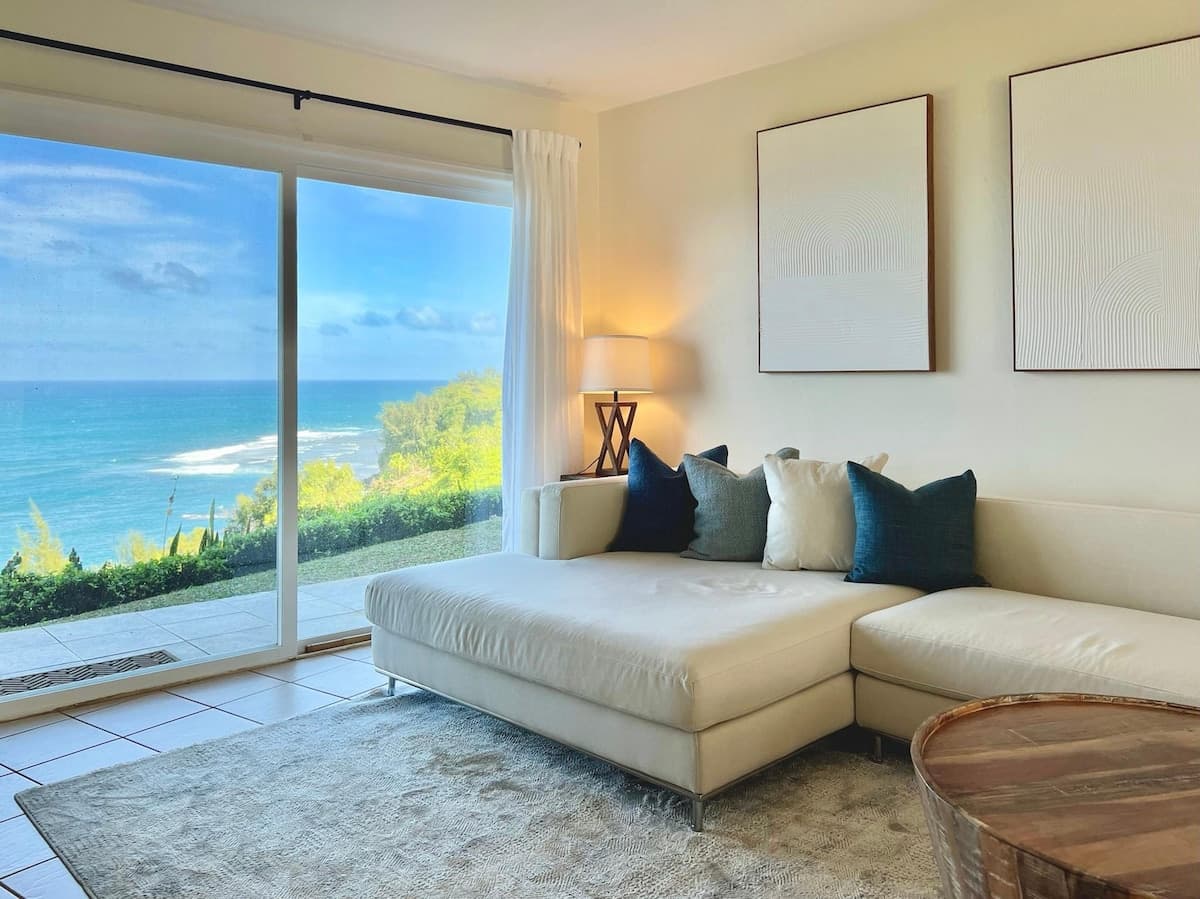 Condo in Princeville · ★4.73 · 2 bedrooms · 2 beds · 2 baths - Photo 4