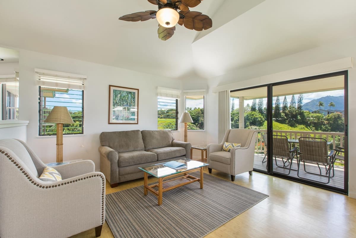 Home in Princeville · ★4.79 · 2 bedrooms · 3 beds · 2.5 baths - Photo 4
