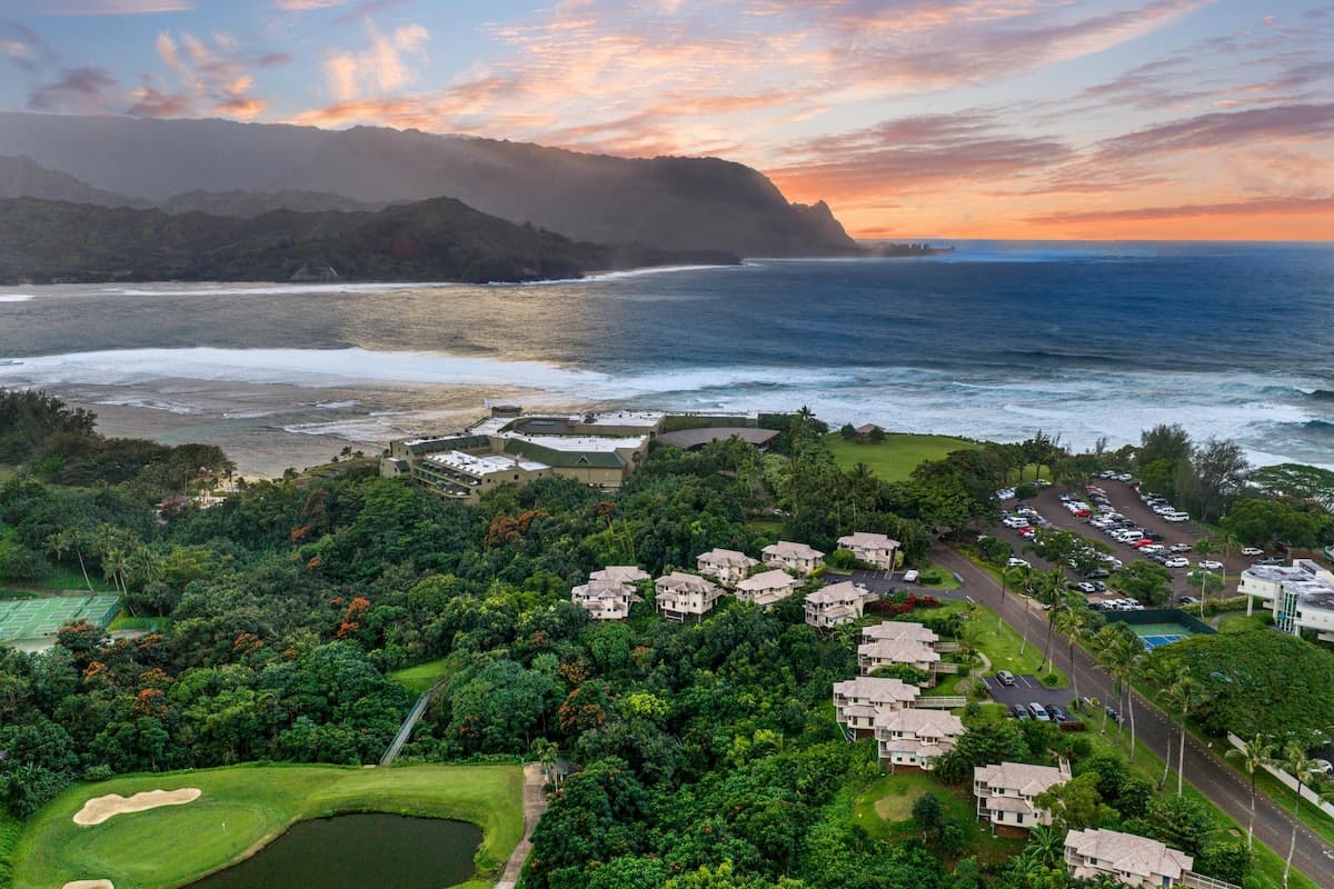 Home in Princeville · ★4.79 · 2 bedrooms · 3 beds · 2.5 baths - Photo 2