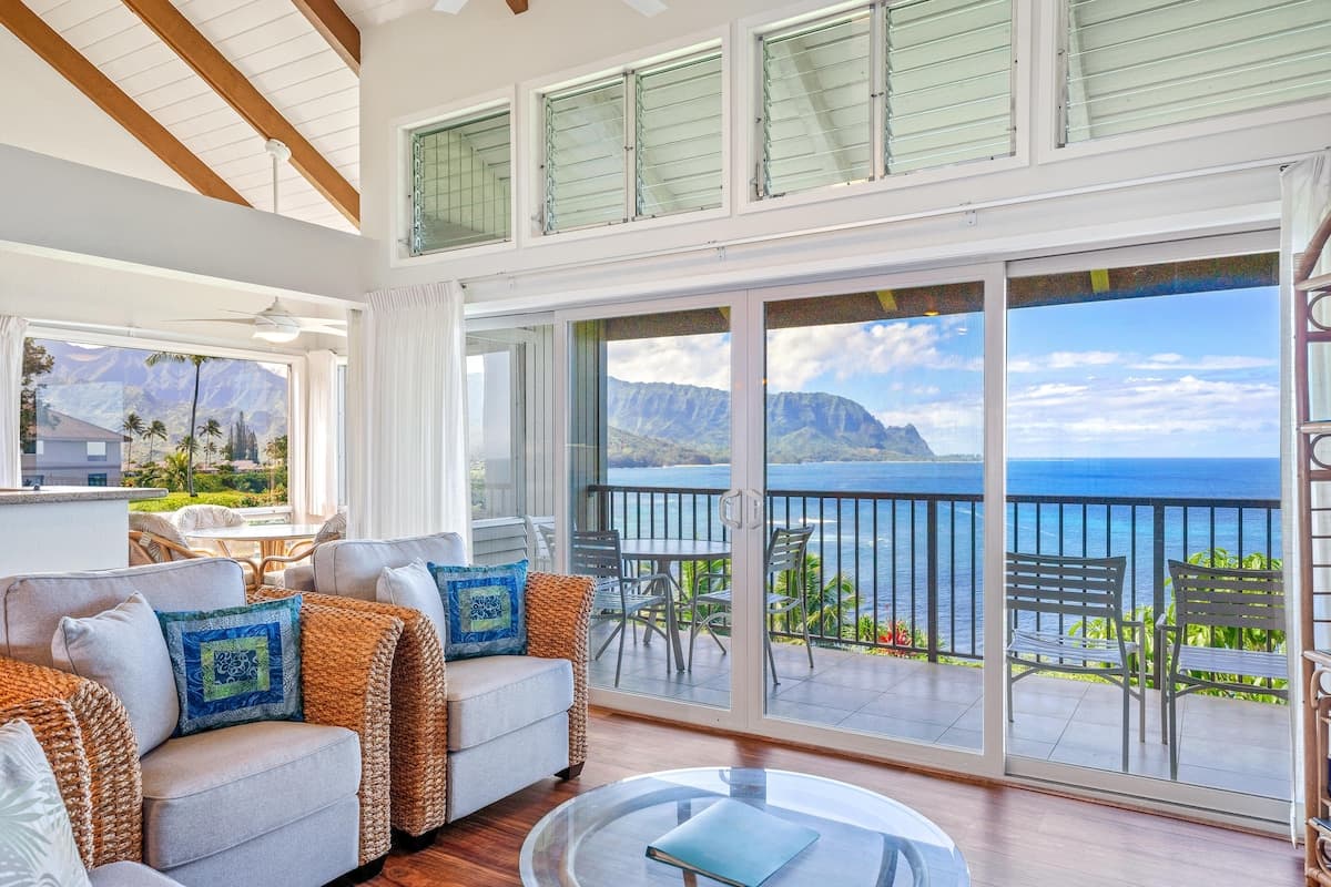 Condo in Princeville · ★4.68 · 2 bedrooms · 3 beds · 2 baths - Photo 1