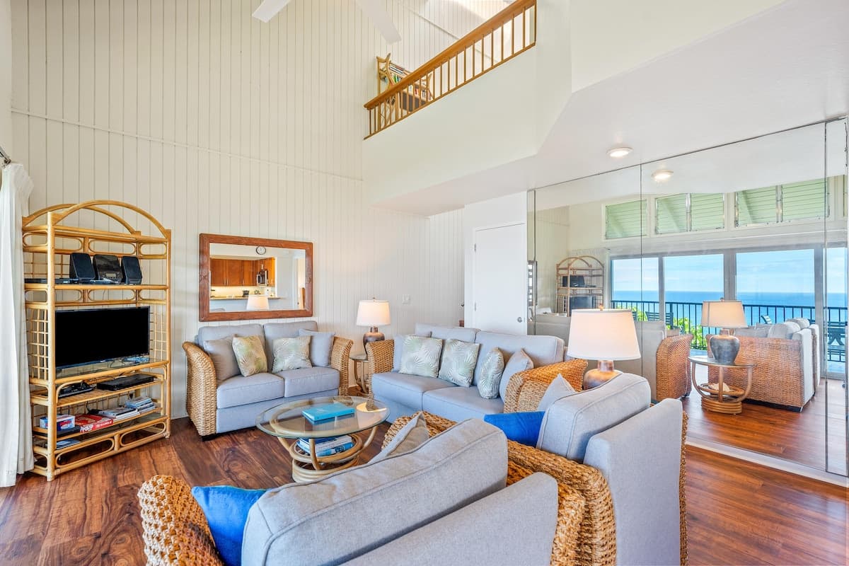 Condo in Princeville · ★4.68 · 2 bedrooms · 3 beds · 2 baths - Photo 4