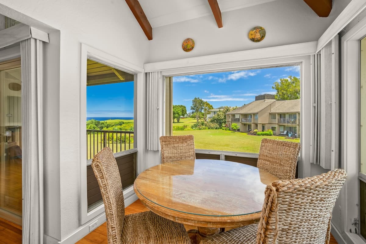 Condo in Princeville · ★4.74 · 2 bedrooms · 2 beds · 2 baths - Photo 4
