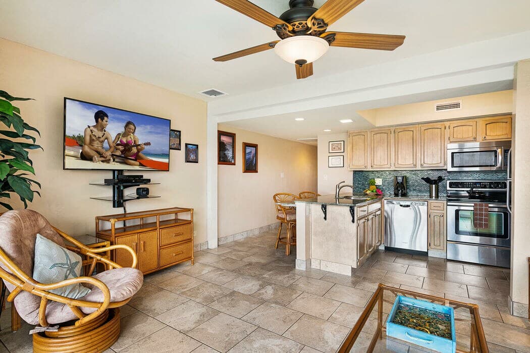 Condo in Kailua-Kona · ★5.0 · 1 bedroom · 1 bed · 1 bath - Photo 4